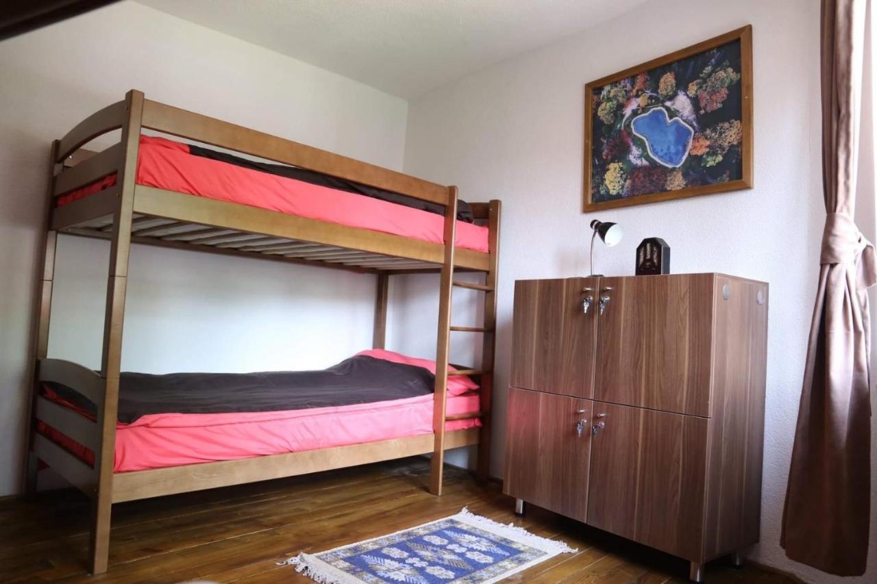 Central Hostel Печ Екстериор снимка
